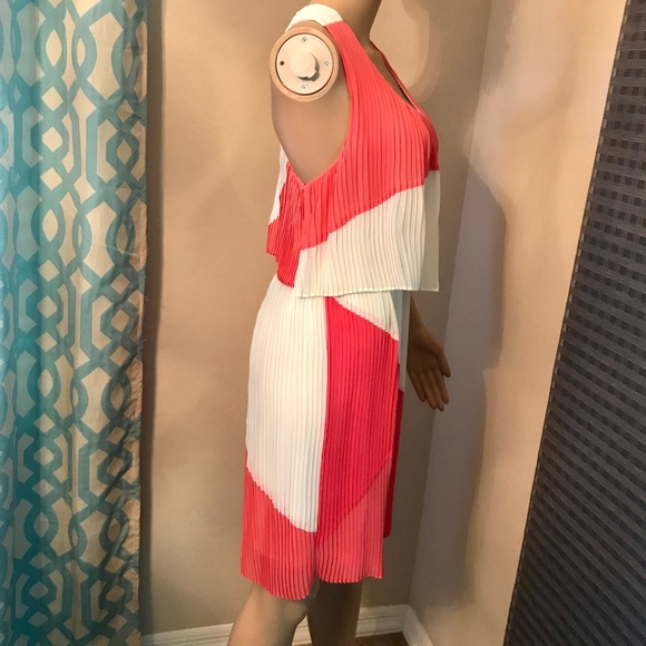 Dress - Picture 2 of 5